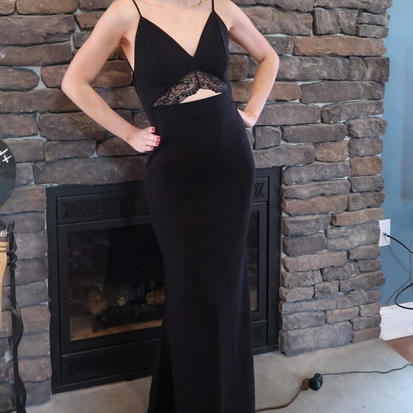 FashionNova Prom dress - Picture 2 of 4